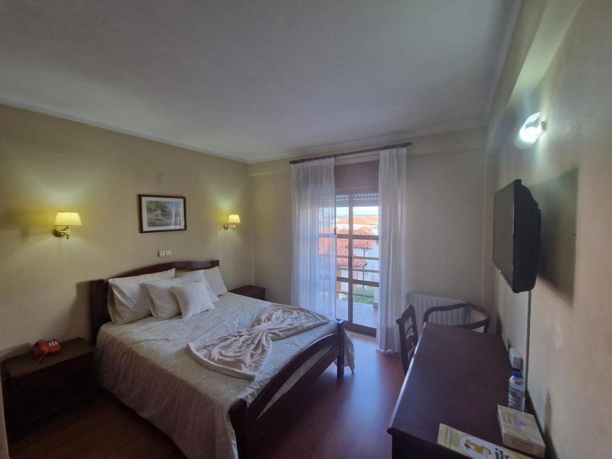 Hotel Peninsular Monte Real Buitenkant foto