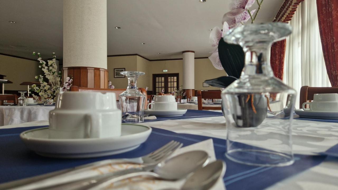 Hotel Peninsular Monte Real Buitenkant foto