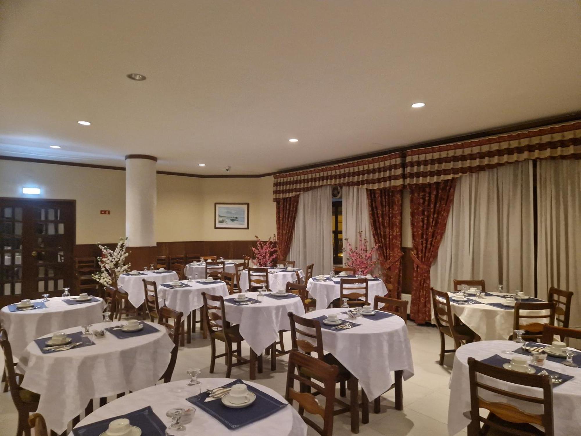 Hotel Peninsular Monte Real Buitenkant foto